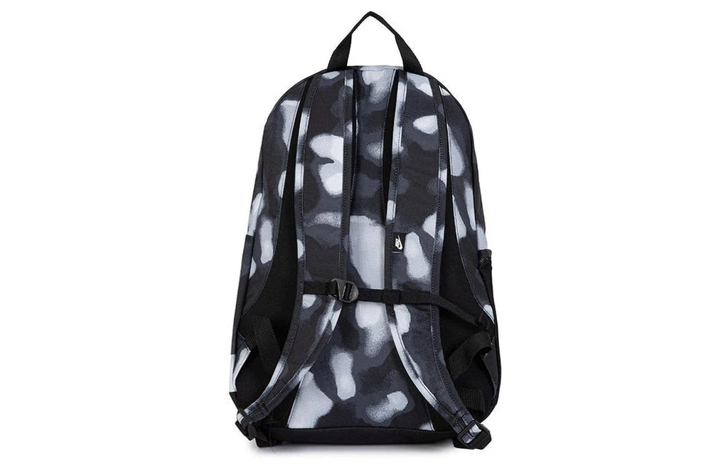 🔥🔥Nike Nike Hayward Backpack 'White Black' DR6260-010 Original price$ 70