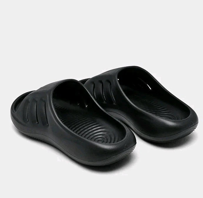 🔥🔥adidas AdiFom IIInfinity Slide Triple Black Men Unisex Slip On Sandal JI0397