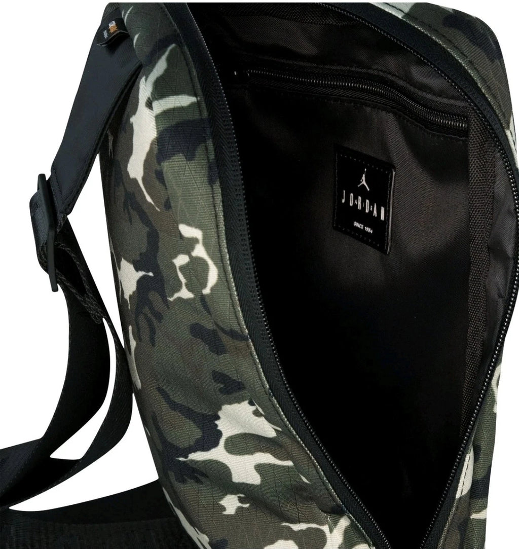 🔥🔥Nike Air Jordan Camouflage Crossbody Bag Cordura MA0957-650 Sling Camo