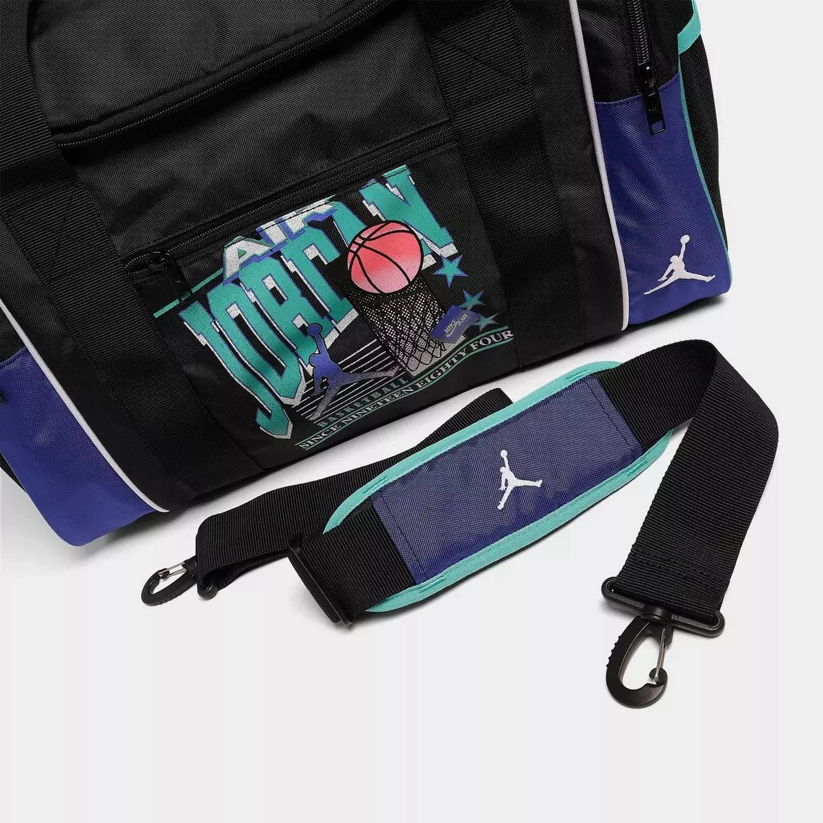 Jordan 84 Vintage Duffel Bag in Aurora, Jordan