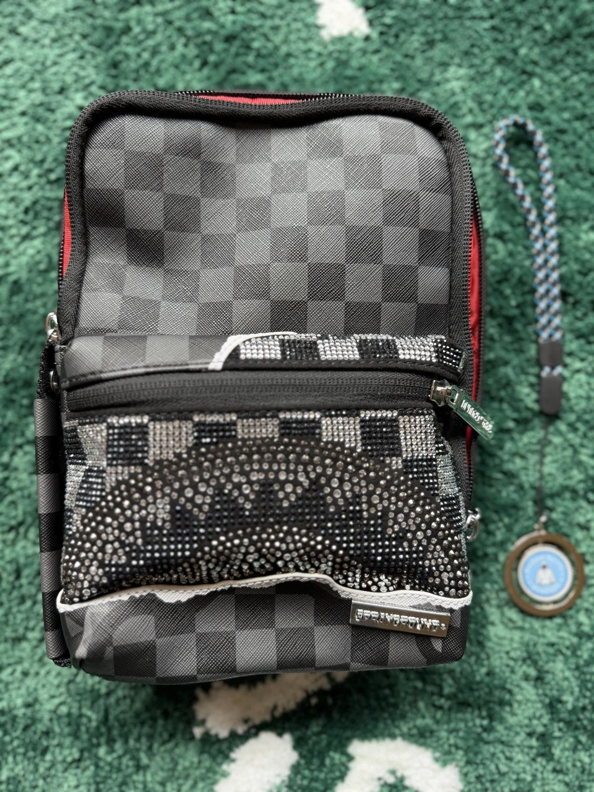 👹 B8247 unisex Sprayground Diamond Tear Shark OG Sling Bag