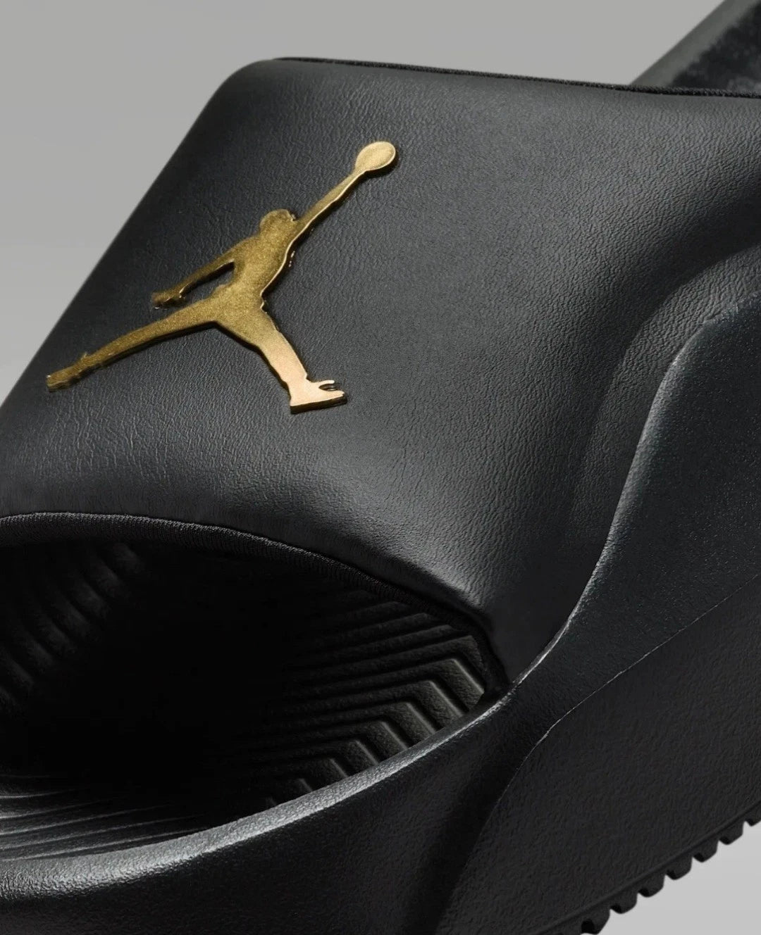 🔥🔥 Jordan Franchise Slides Men's Comfort, Black/MetallicGold HF3263-007