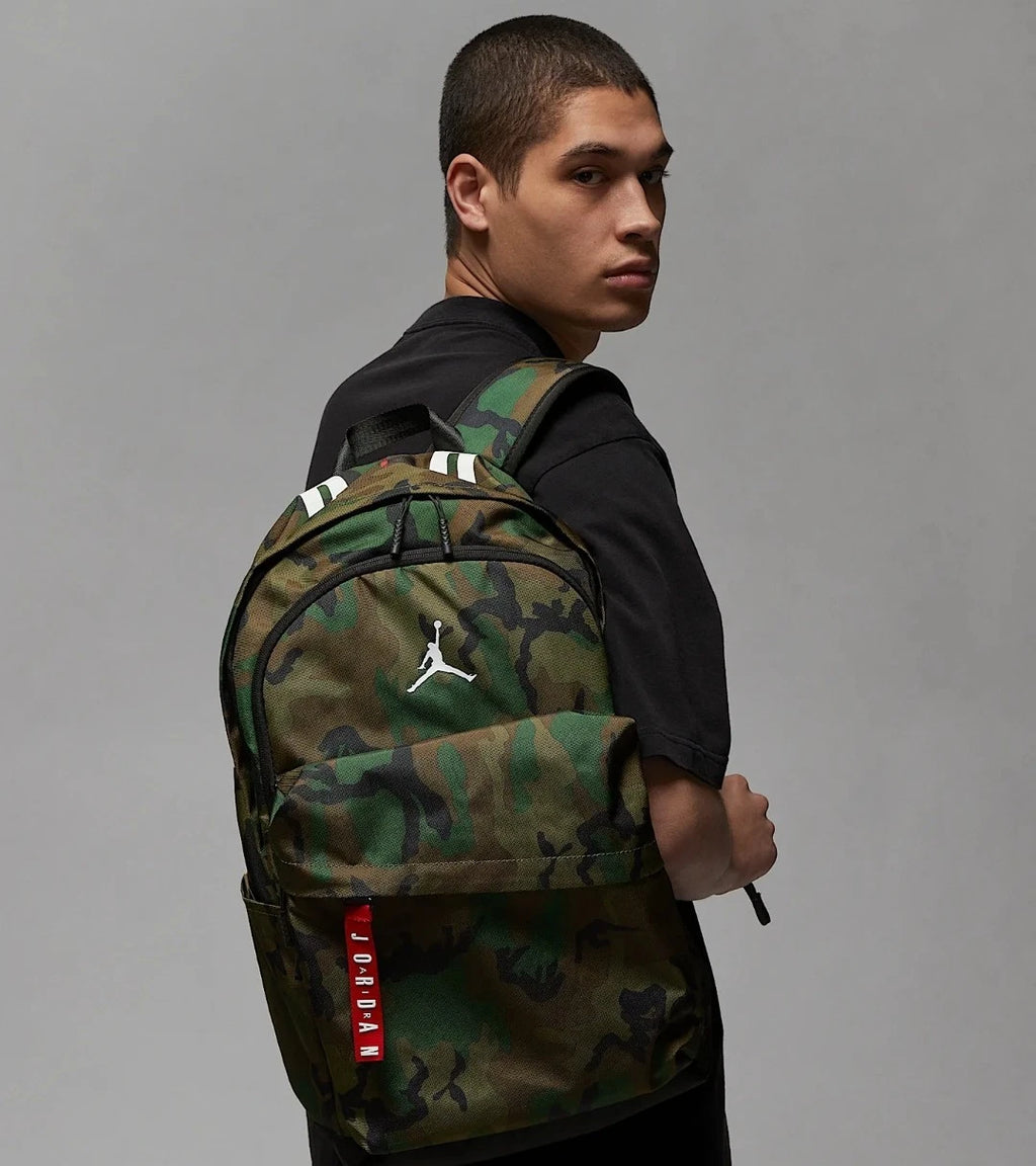 🔥🔥 Nike Jordan Air Patrol Camo Backpack Laptop Sleeve 9A0172-650 Original $80