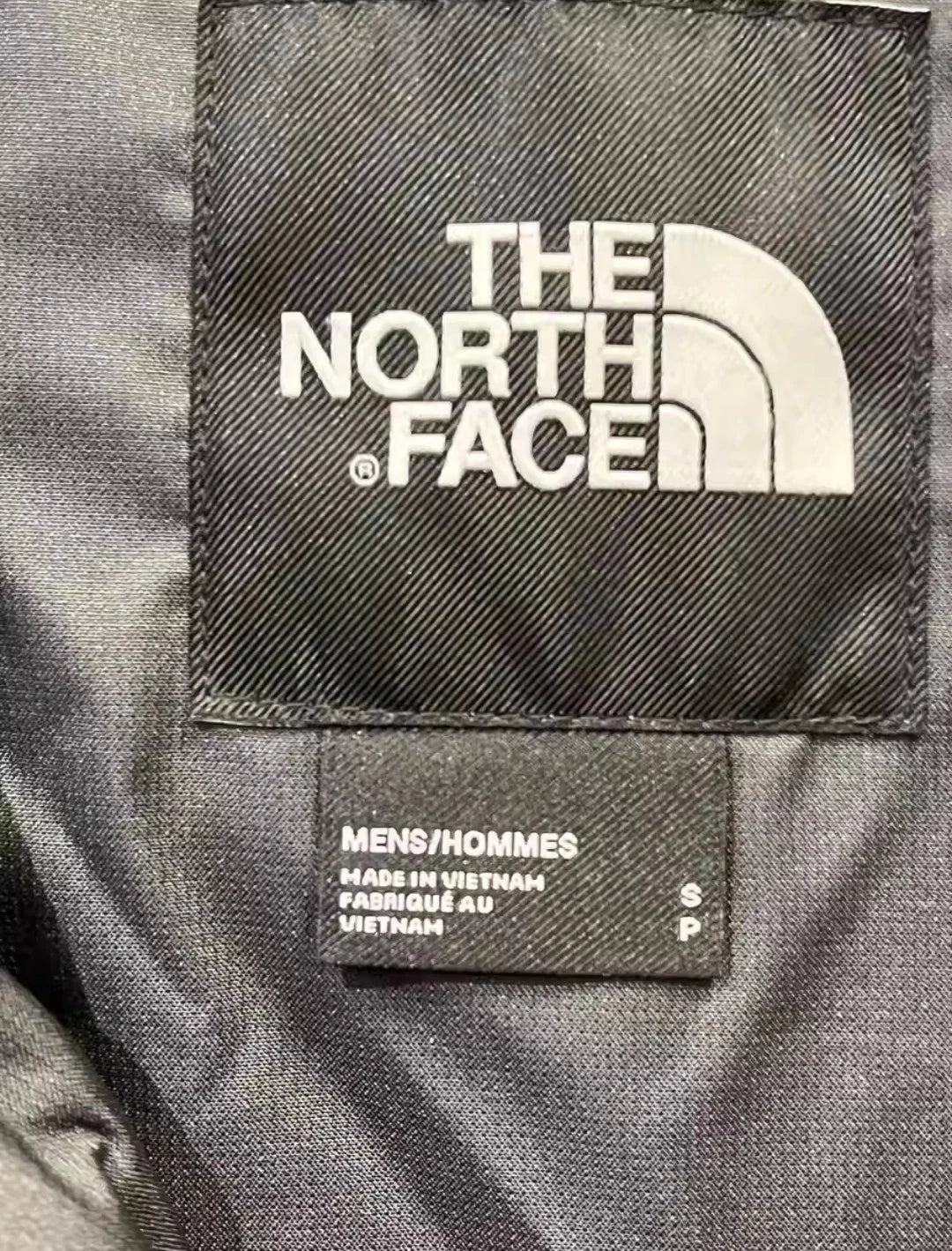 The North Face DryVent Jacket TNF Windproof, Waterproof NF0A7V7C4EN $ 320 🔥