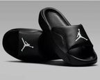 🔥🔥 Jordan Franchise Slides Men's Sandal,Comfort,Black/White HF3263-001