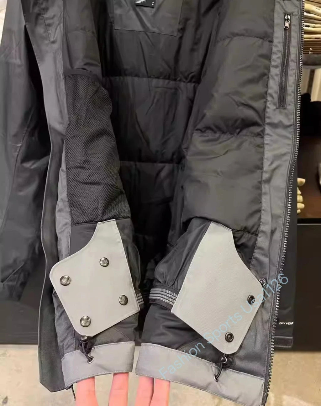 The North Face DryVent Jacket TNF Windproof, Waterproof NF0A7V7C4EN $ 320 🔥